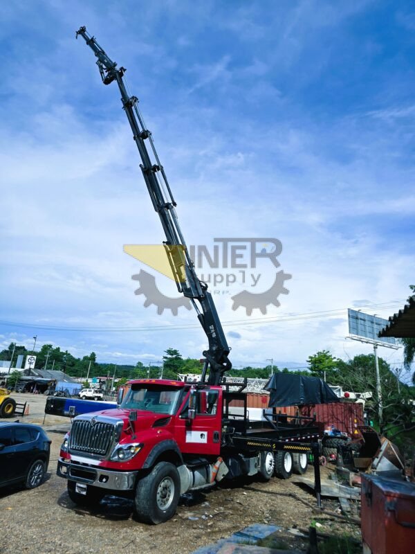 Camión Grúa con Brazo Articulado Hiab 322-5 Cap 15 ton - Imagen 2