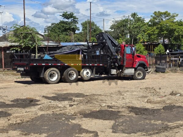 Camión Grúa con Brazo Articulado Hiab 322-5 Cap 15 ton - Imagen 5